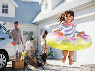 Garage Door Repair Experts Near Me | Coral Springs FL